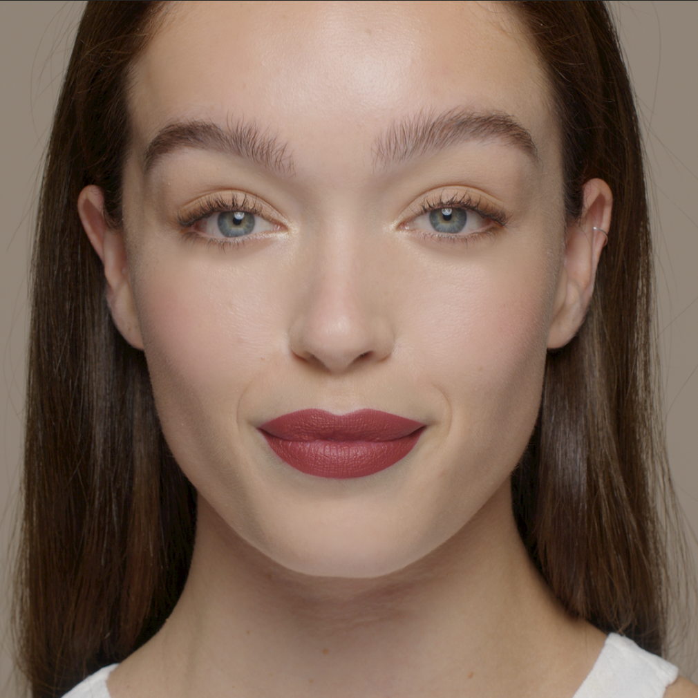 Mannequin avant rouge à lèvres